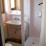 Haus Stratton Apartman *